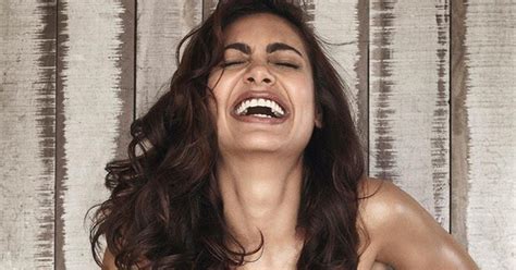 bollywood nude photo|Esha Gupta to Sunny Leone: Bollywood actresses who went。